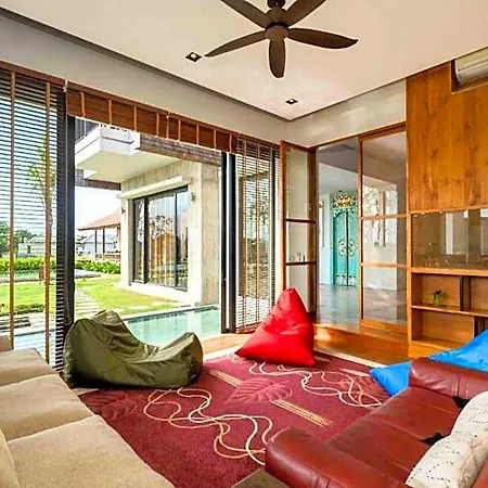 Zephirantes 4 Bedroom Private Pool Canggu Su18
