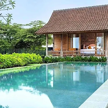 Zephirantes 4 Bedroom Private Pool Canggu Su18