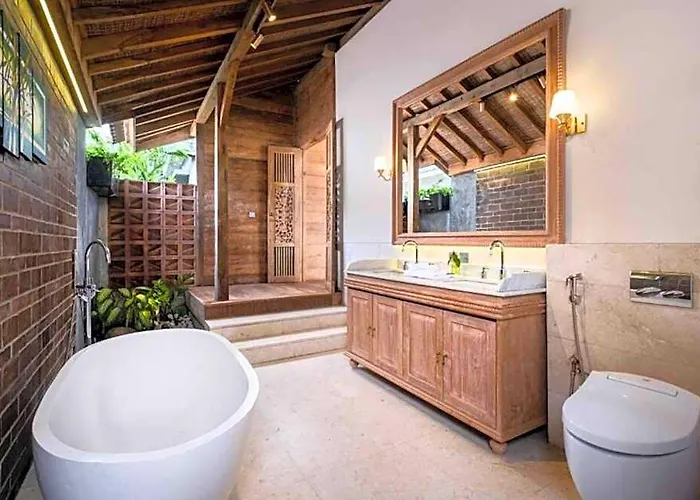 ホテル Zephirantes 4 Bedroom Private Pool Canggu Su18 5*